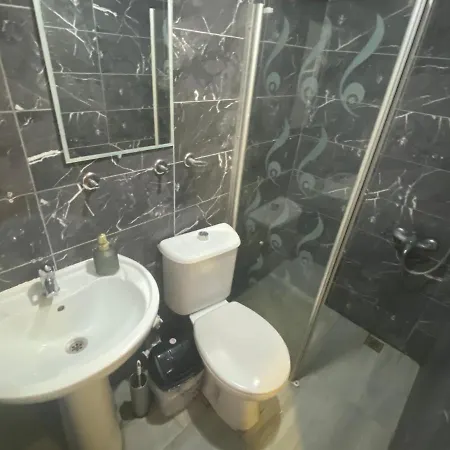 Gulerbutik Hostel *